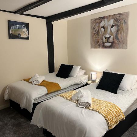 Colchester Central City East Bay Apartment 外观 照片